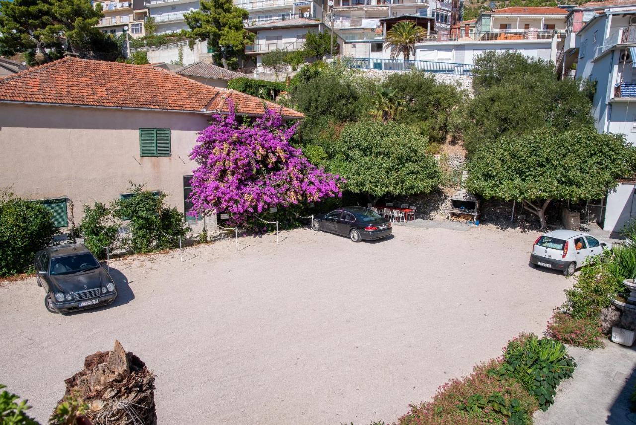 Apartments By The Sea Sumpetar, Omis - 2808 Kültér fotó