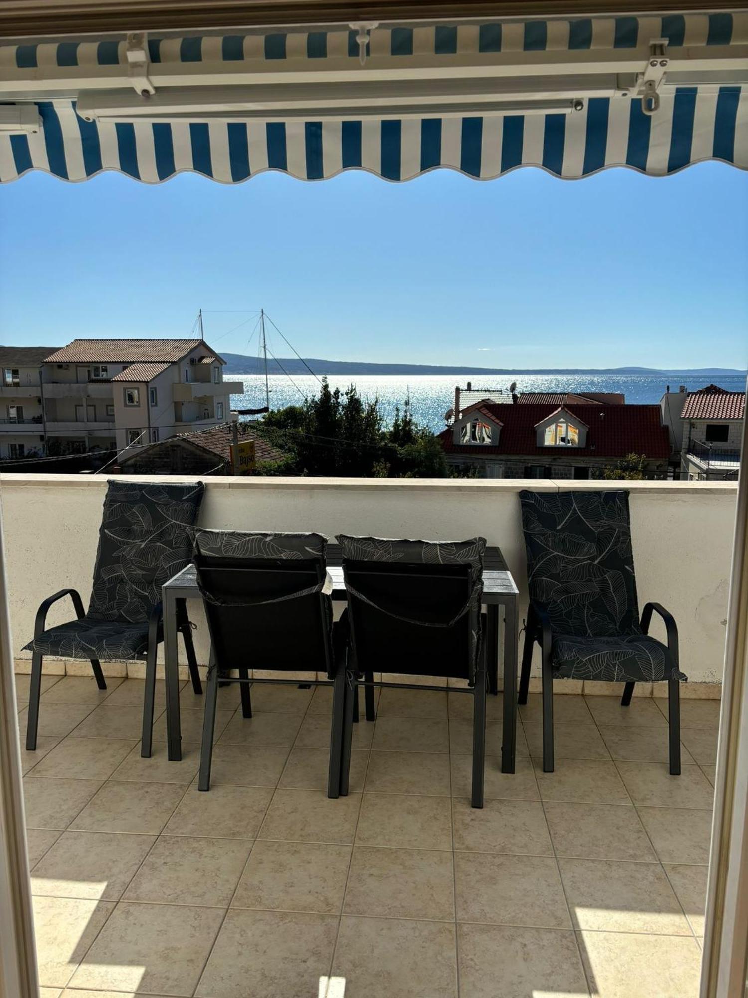 Apartments By The Sea Sumpetar, Omis - 2808 Kültér fotó